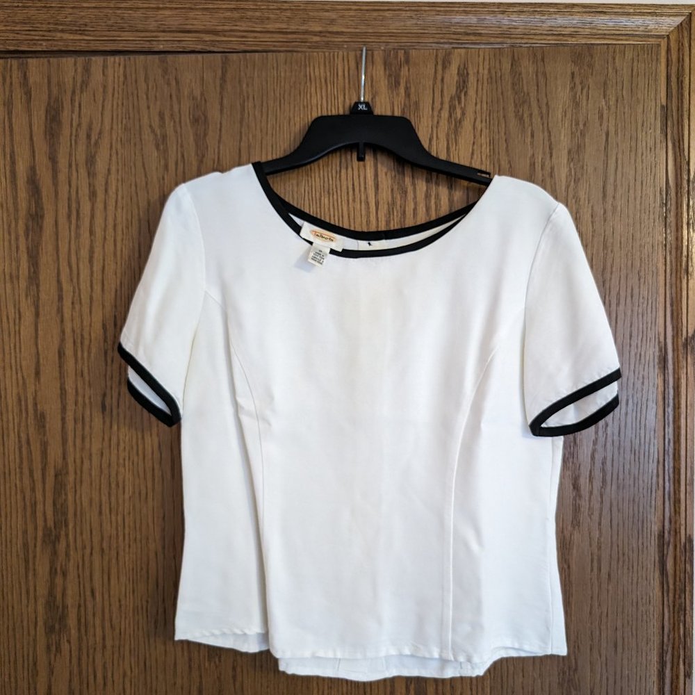 Womens Short Sleeve Top